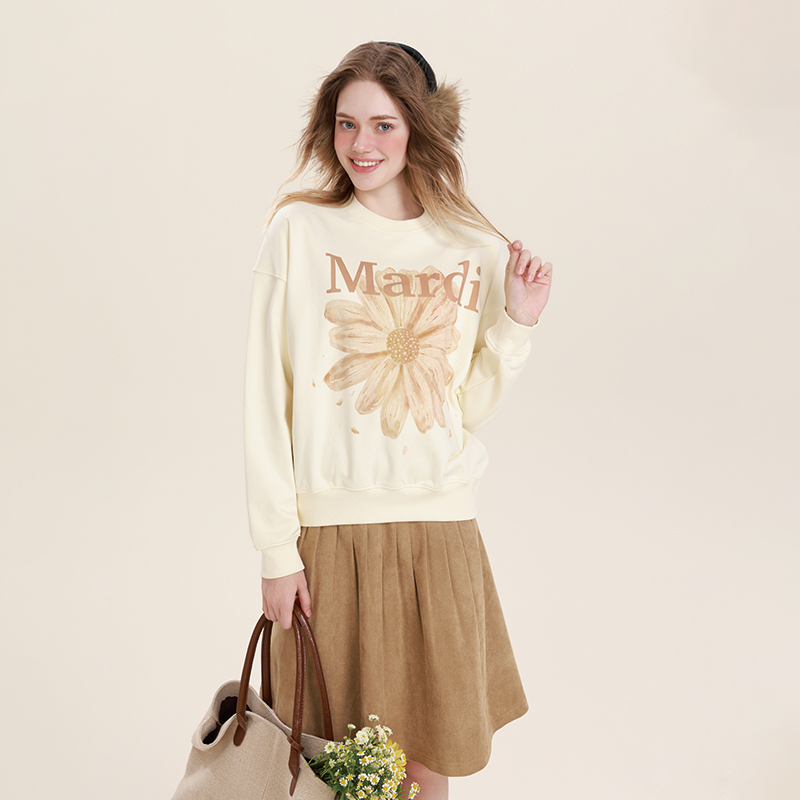 Mardi玛尔帝2025圆领秋冬印花宽松套头卫衣针织休闲立体卫衣