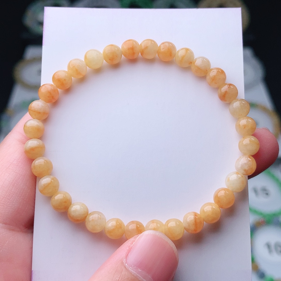 翡翠手串未镶嵌翡翠