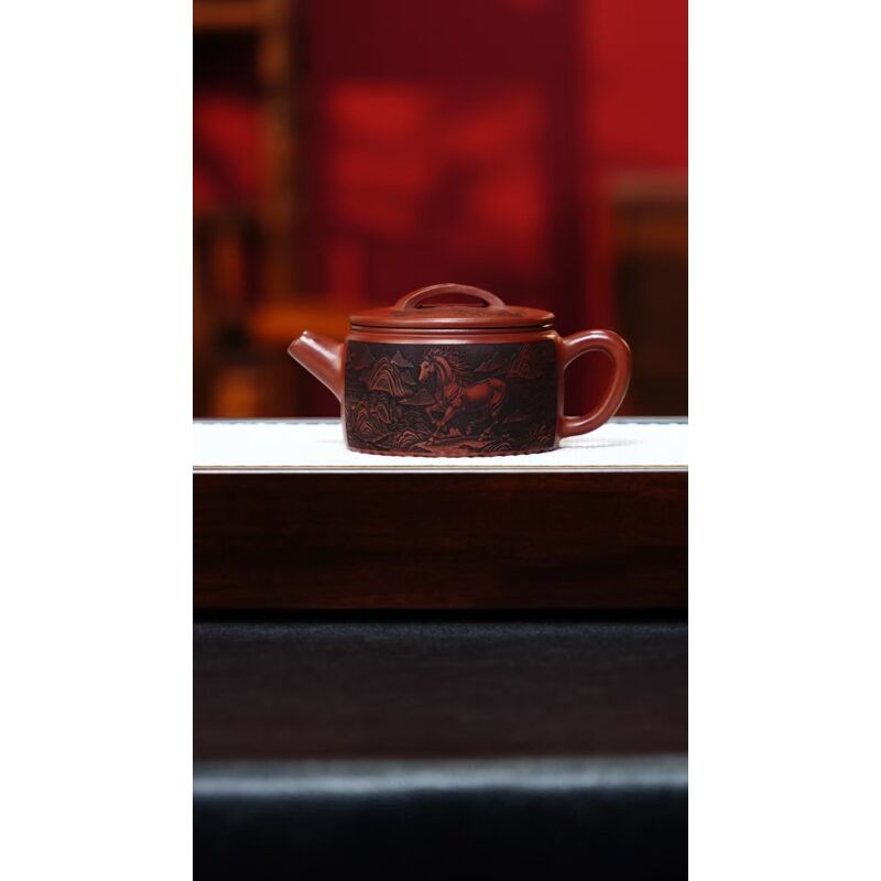 宜兴紫砂 马到成功 270cc 大红袍 顾健根 h021