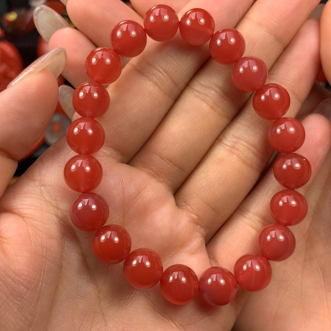 南红玛瑙手串未镶嵌
