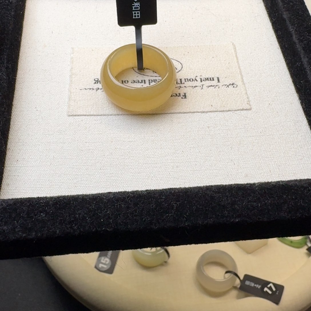 和田玉戒指未镶嵌T****?