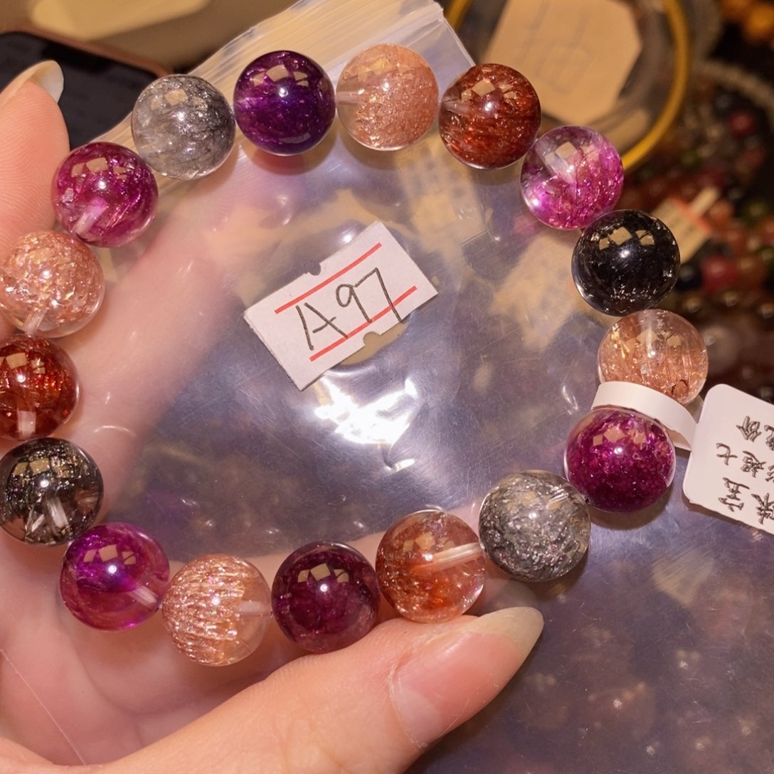 水晶手链未镶嵌?****5555555555555