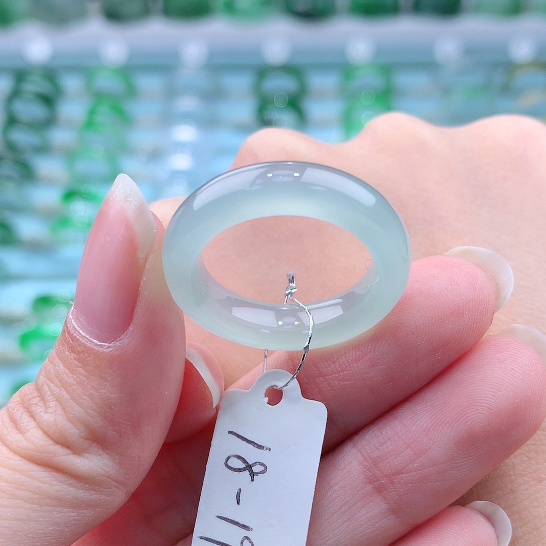 翡翠戒指未镶嵌A货缅甸翡翠