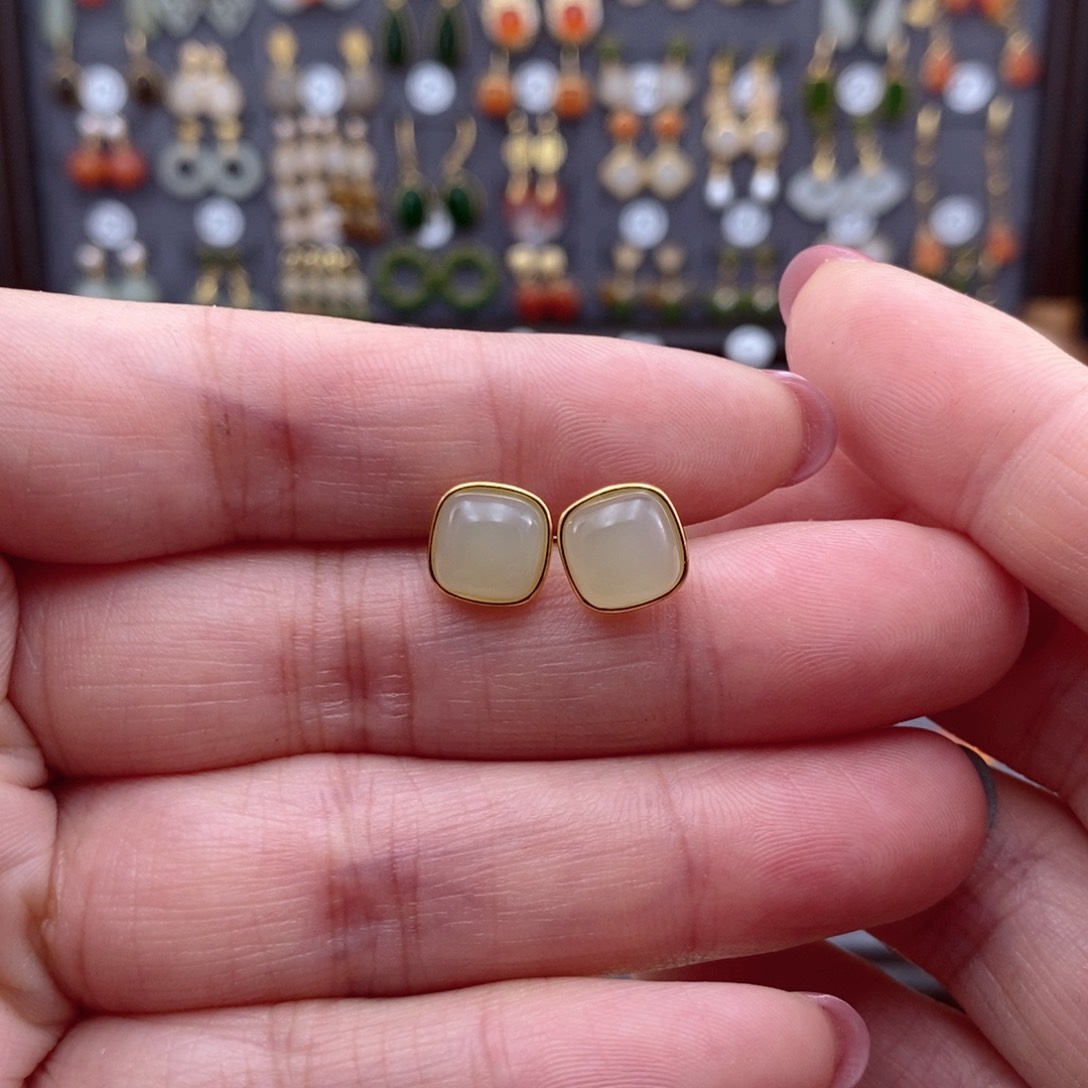 银S925镶嵌和田玉耳饰