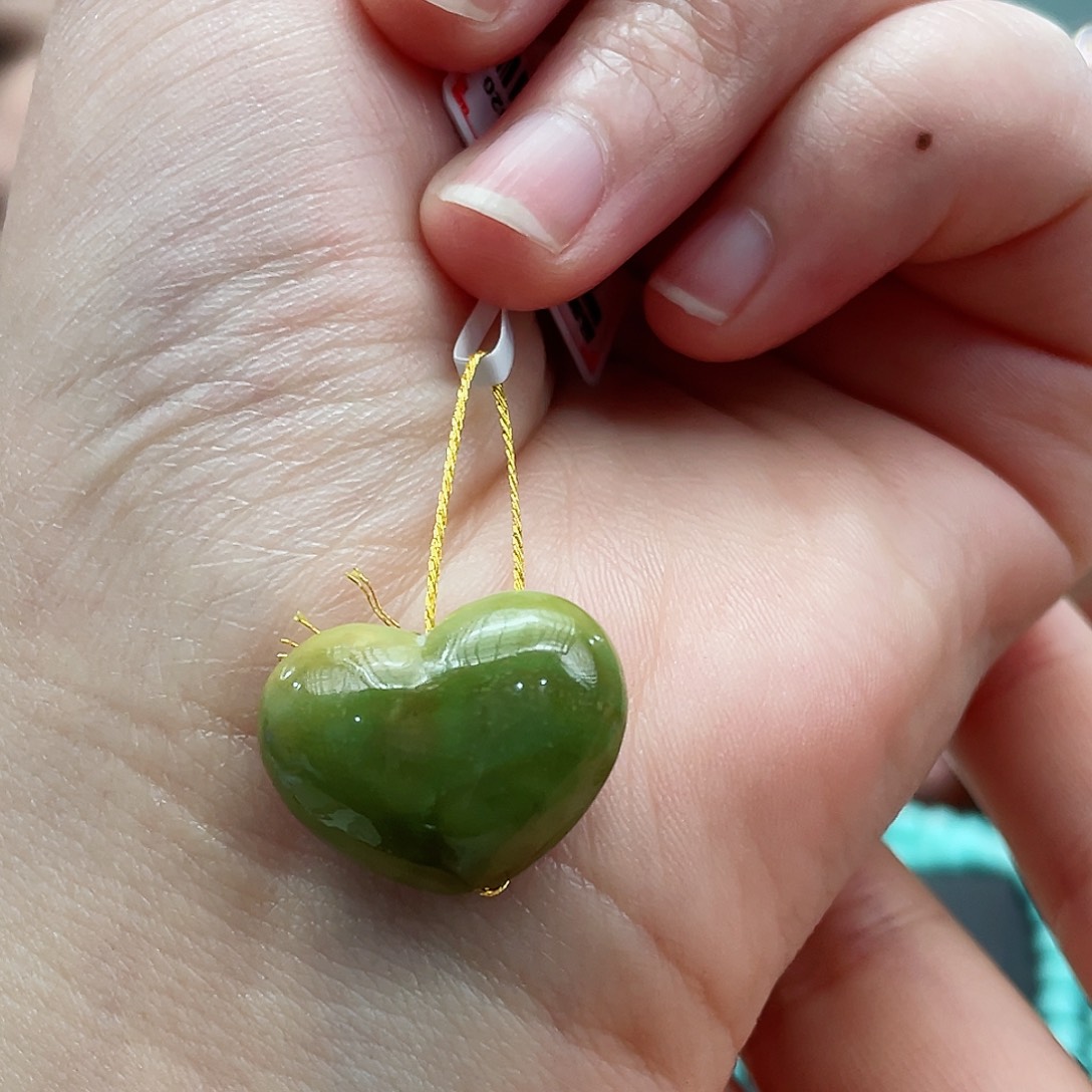 绿松石颈饰未镶嵌