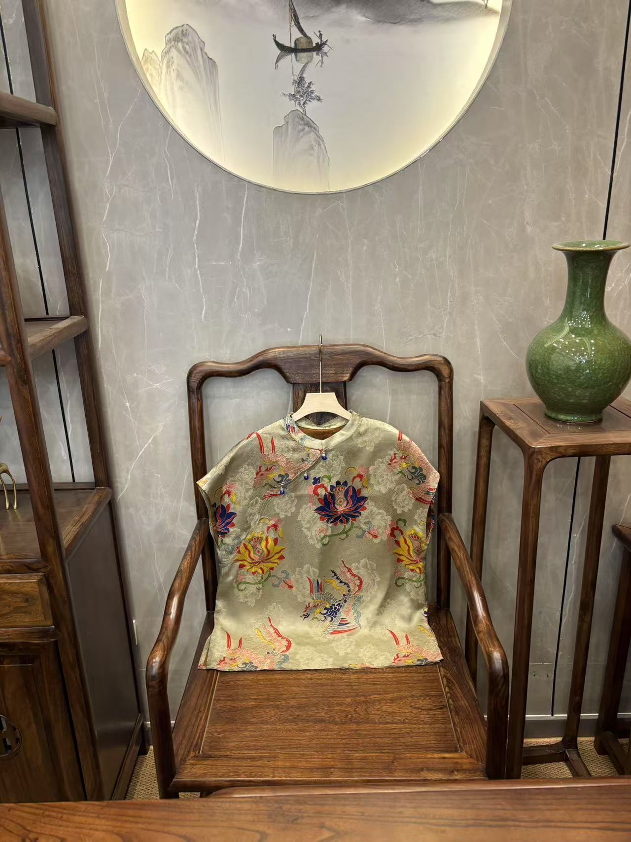 【沅媛】夏季新中式气质暗纹提花时尚日常休闲飞飞袖小衫上衣670