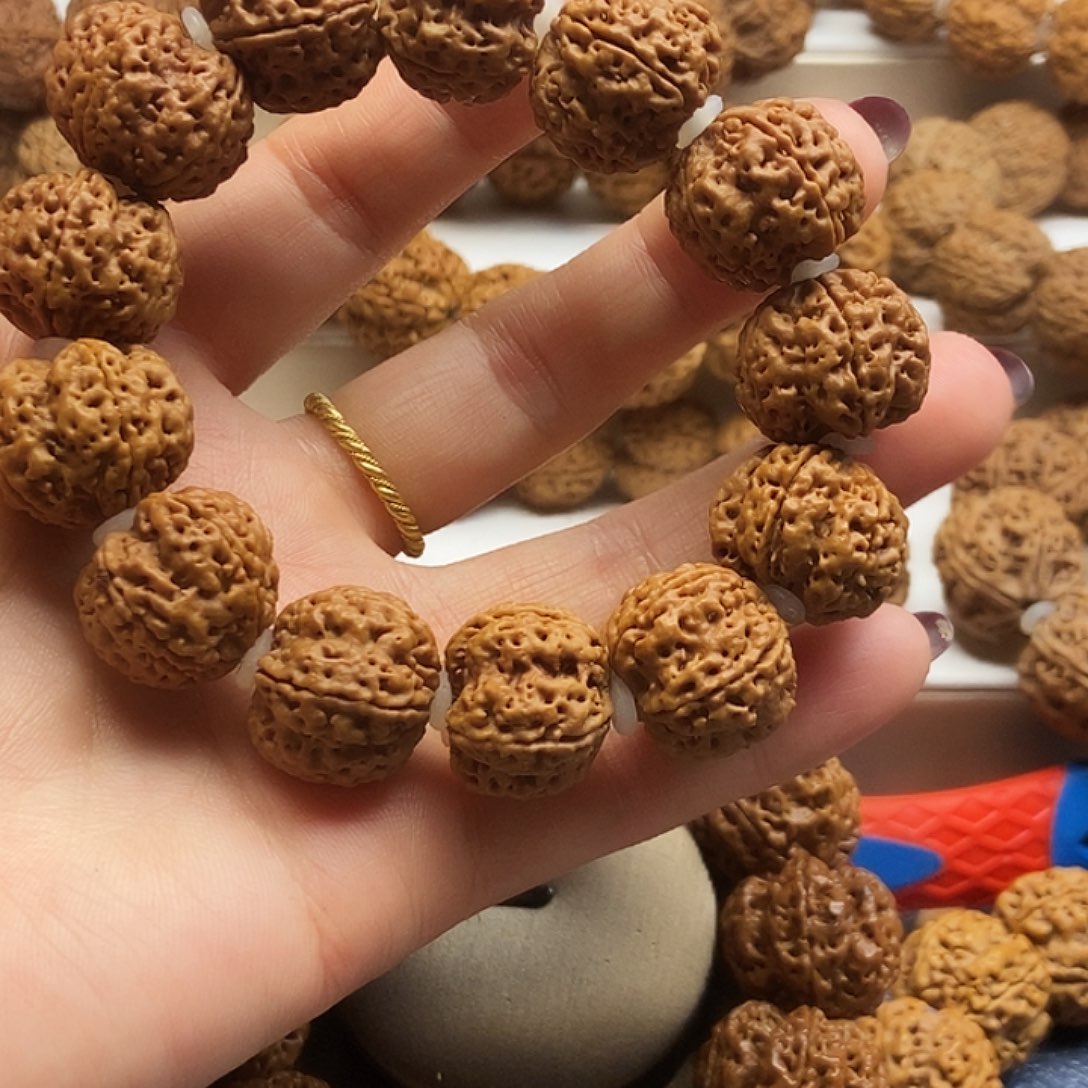 吊坠金刚菩提蜂窝梅花