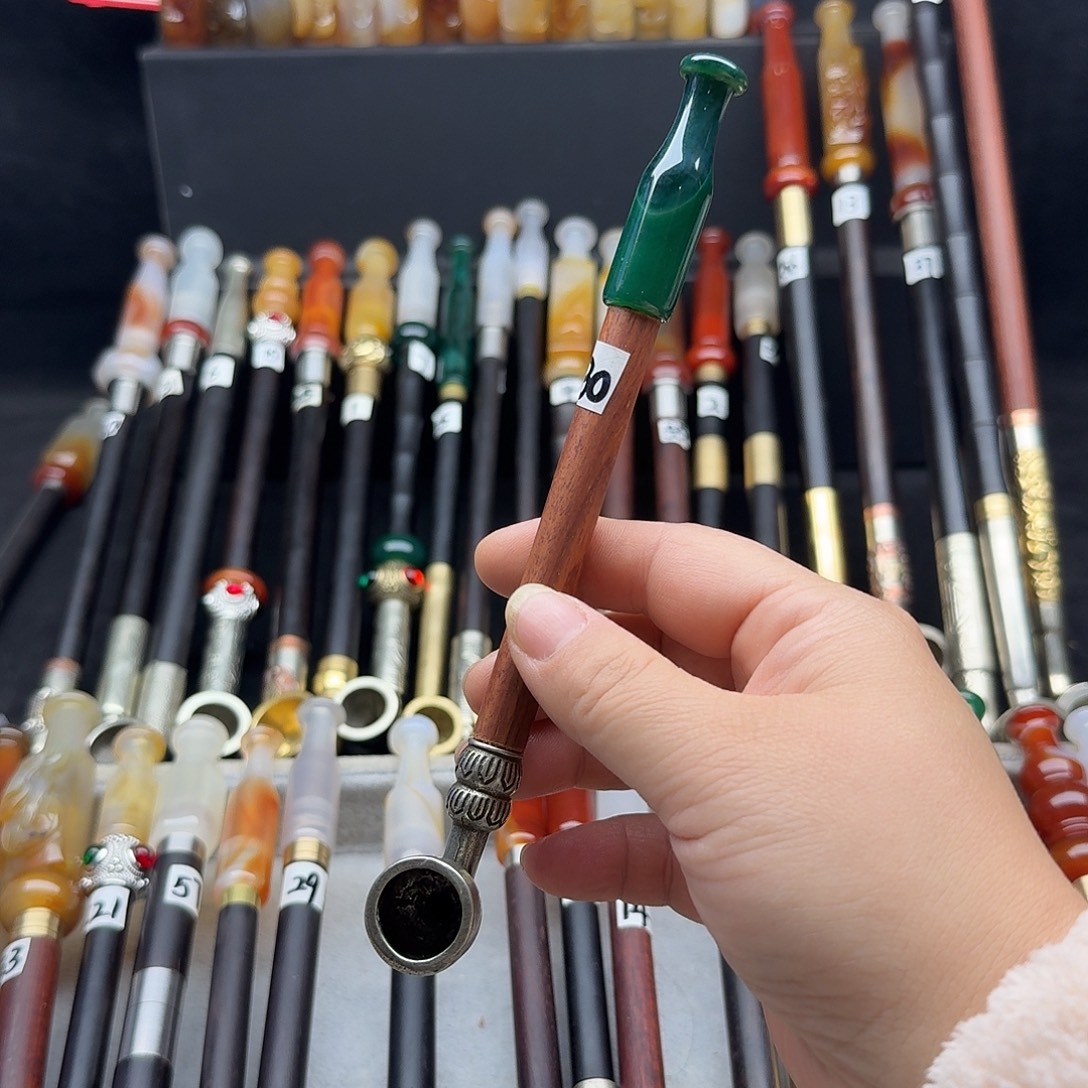 云***狼旱烟袋17厘米玛瑙嘴