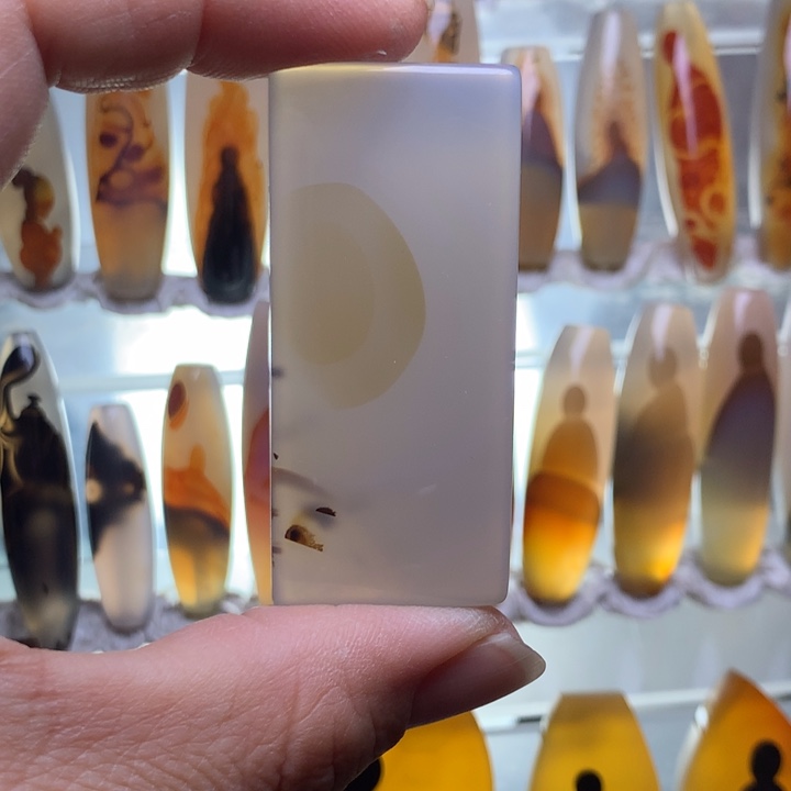 玛瑙/玉髓颈饰未镶嵌75