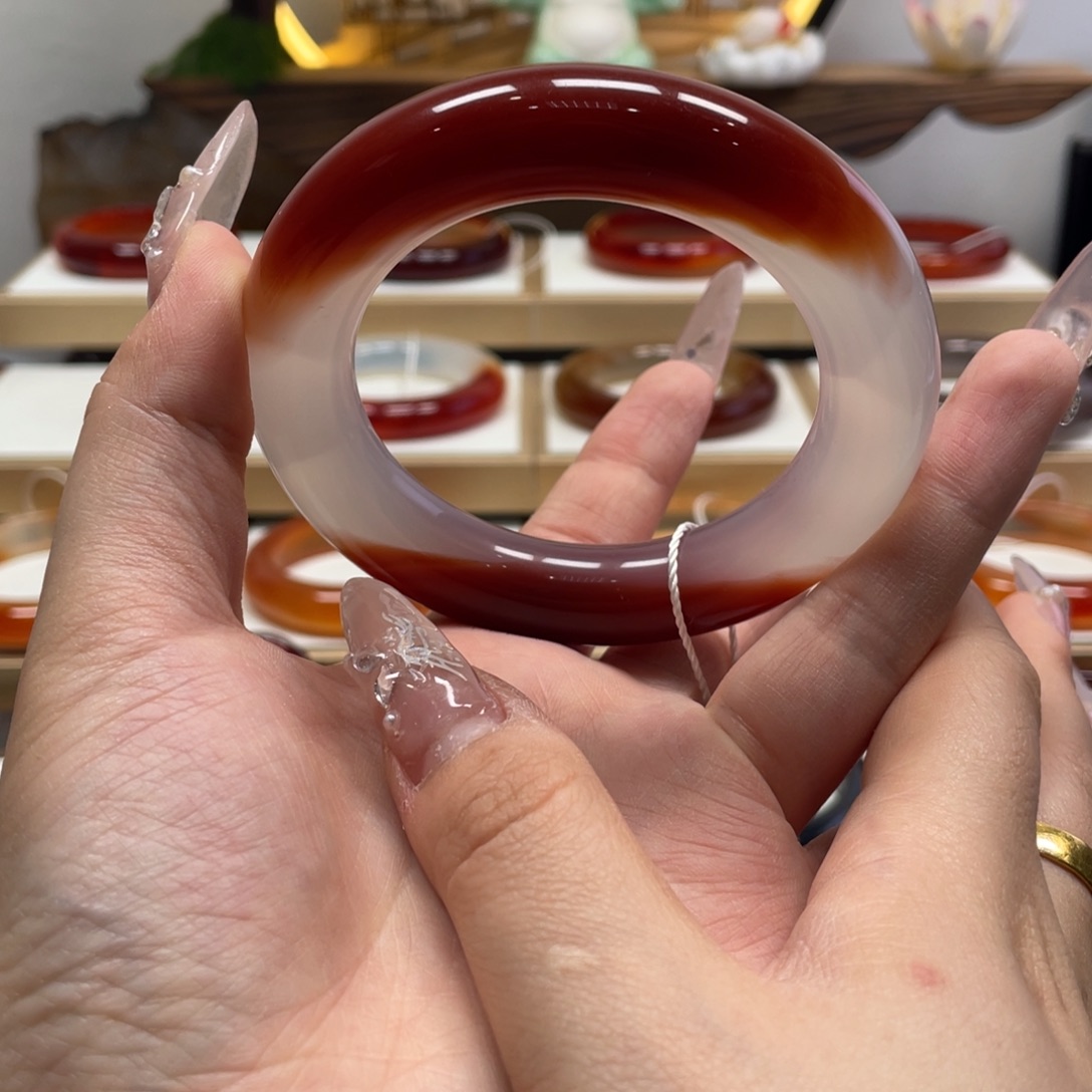 玛瑙/玉髓未镶嵌手镯