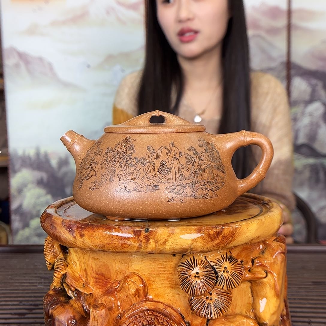 紫砂茶壶范永芳老师。580c c