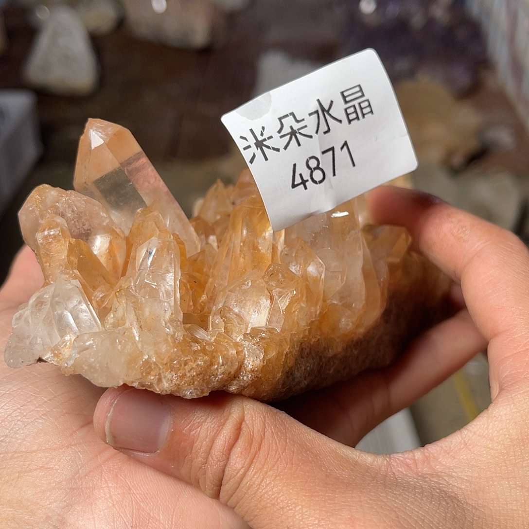 月***谕珠宝半成品未镶嵌水晶