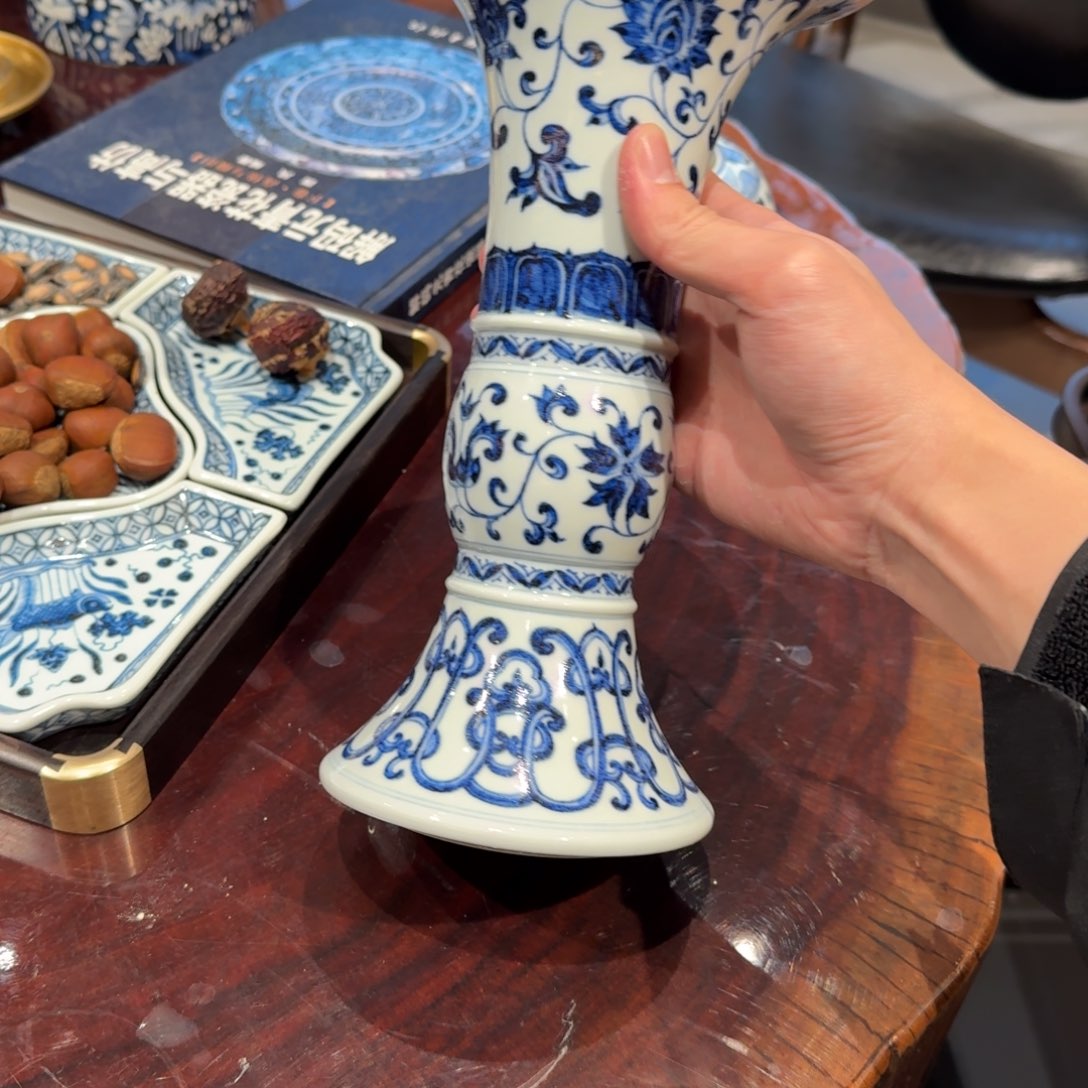 艺***坏瓷片缠枝莲花窟手绘
