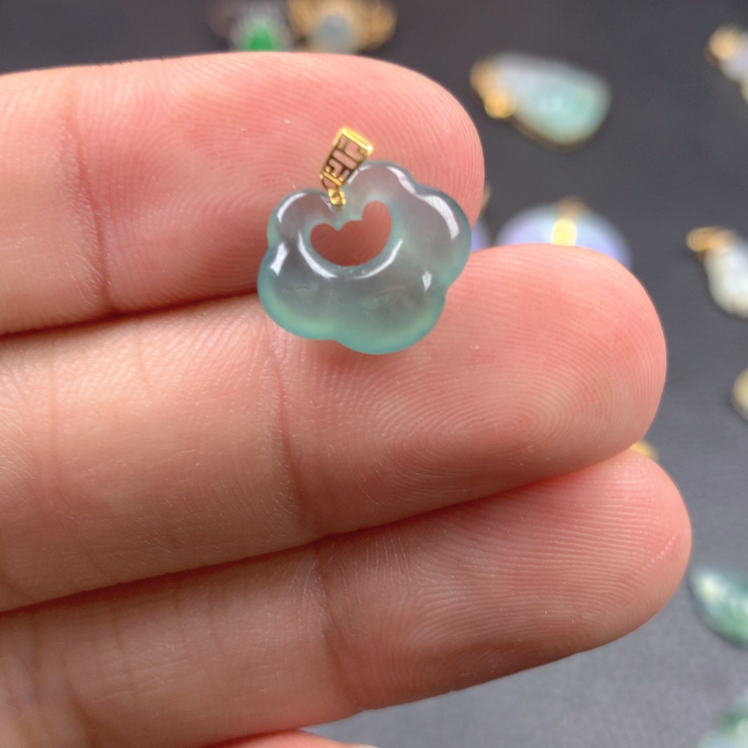 【闪购商品】翡翠18K金镶嵌颈饰翡翠