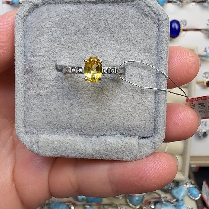 银S925镶嵌戒指黄晶