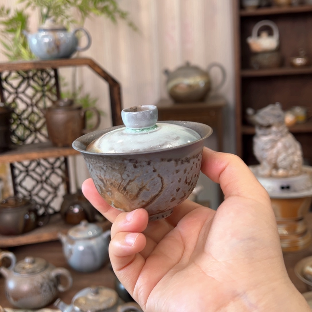 15中白重落灰岩茶盖碗