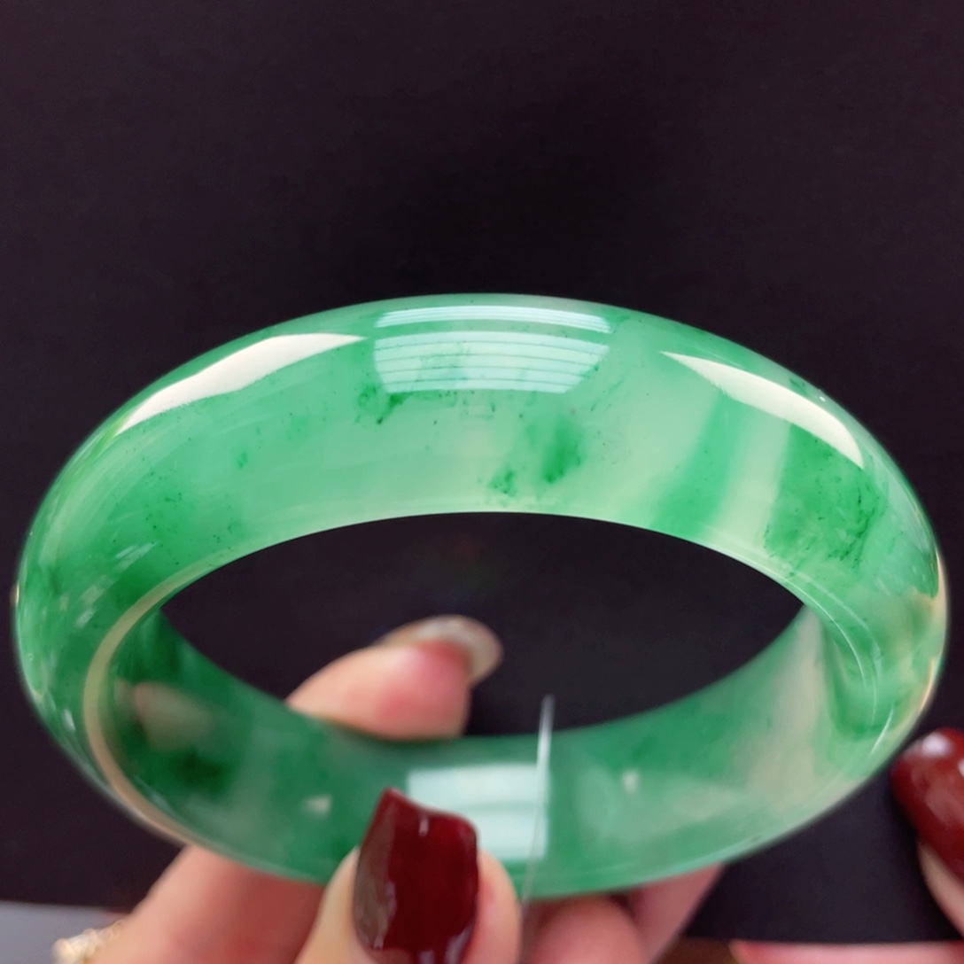 石英质玉手镯未镶嵌54-55圈