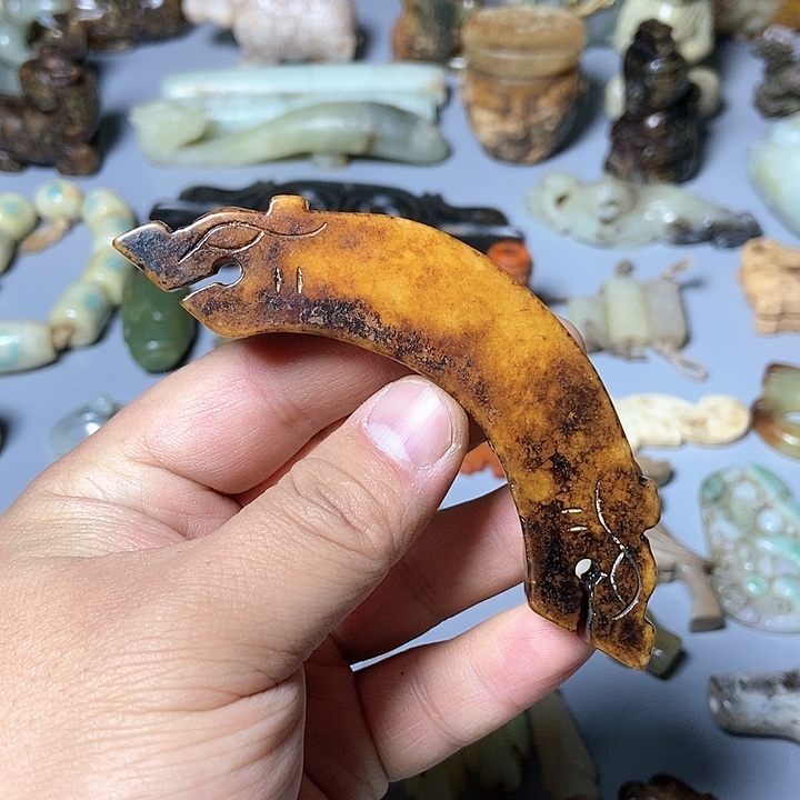 和田玉未镶嵌颈饰96