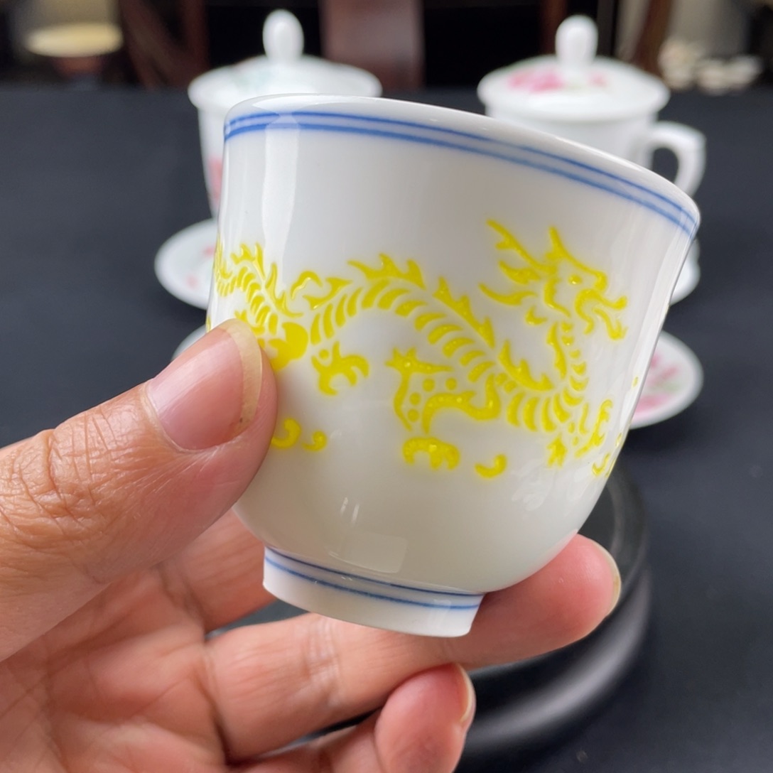 瓷片轻工业陶瓷研究所