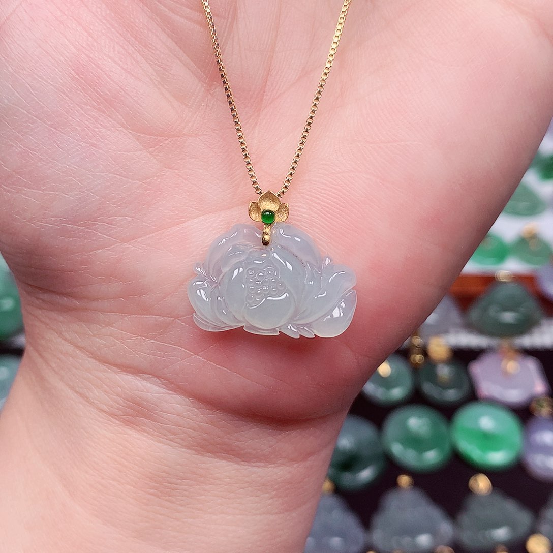 翡翠颈饰18K金镶嵌天然翡翠A货