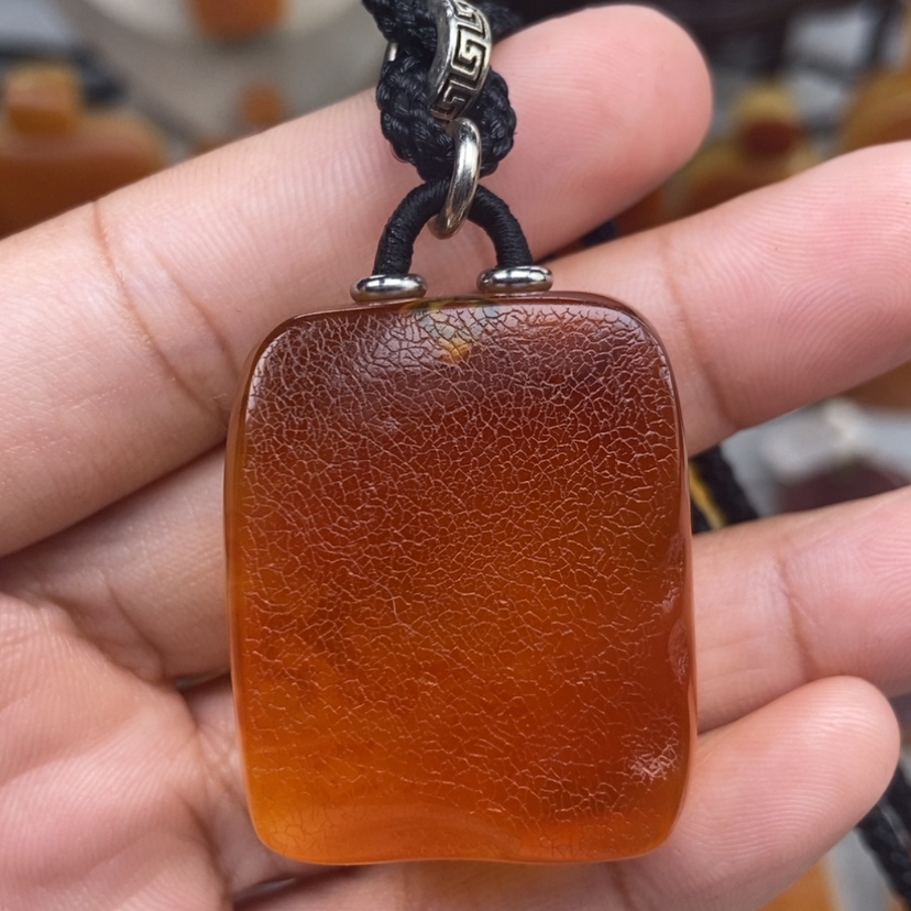【闪购商品】未镶嵌颈饰琥珀