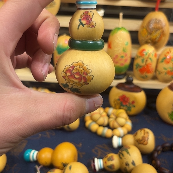 正***…大叶紫檀（黑酸枝木类）