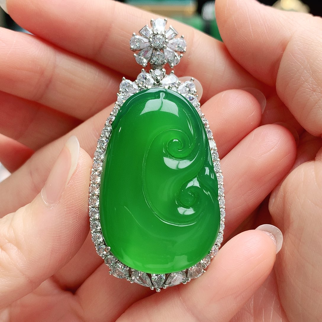 玛瑙/玉髓吊坠银S925镶嵌