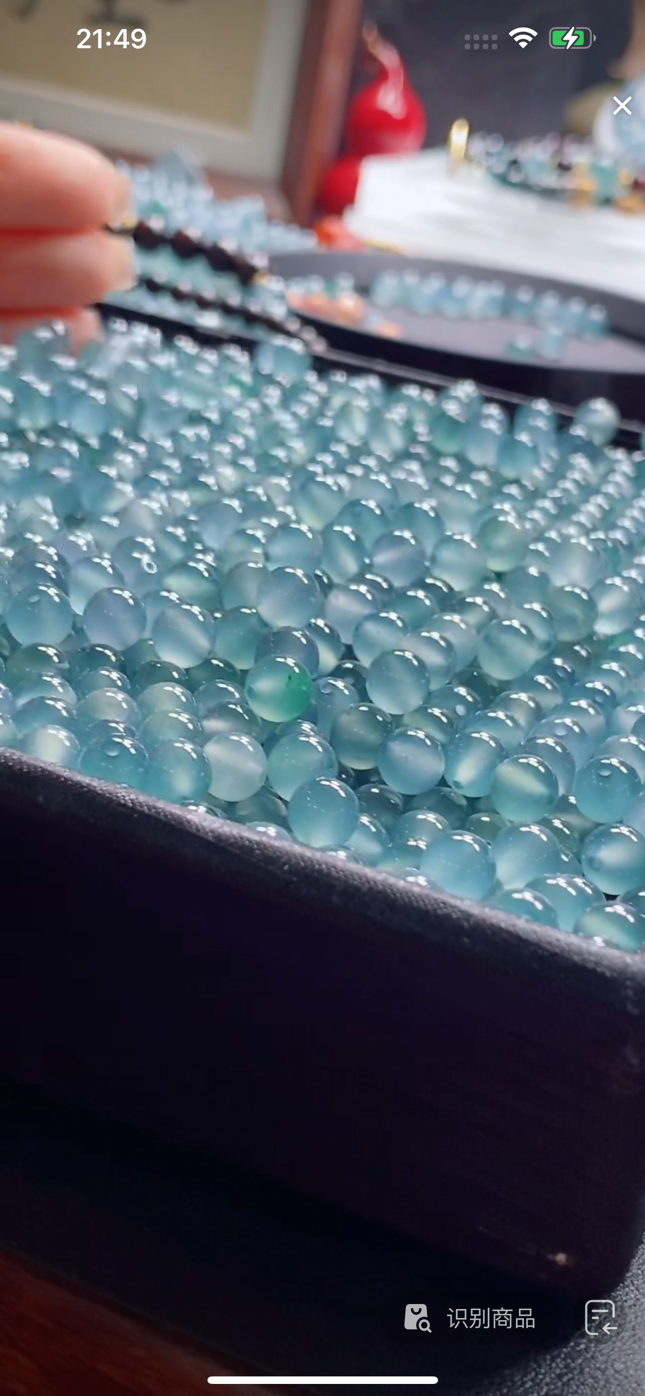 翡翠单珠卡7mm（多样性发其一）5颗起拍（50一颗5颗起拍）