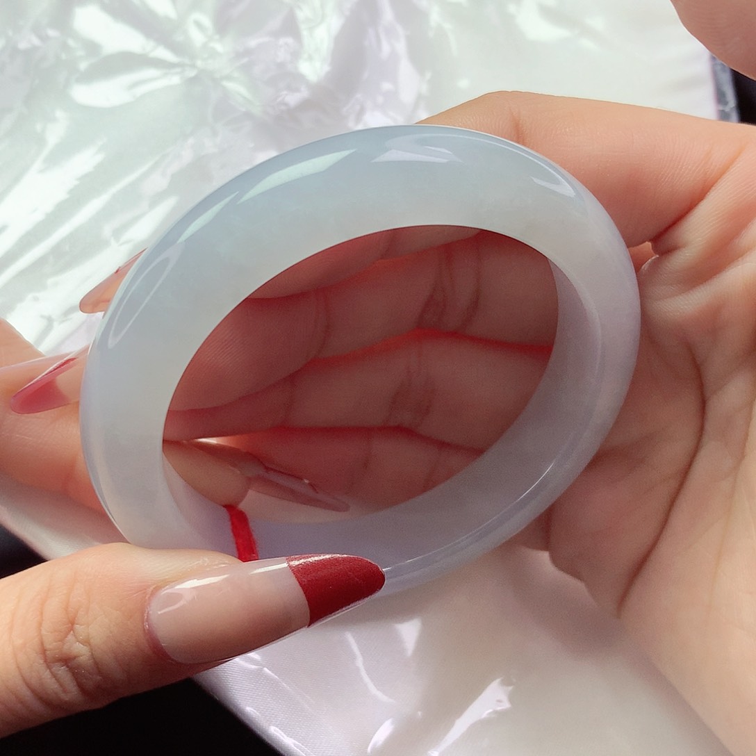 【闪购商品】翡翠手镯未镶嵌a 13010