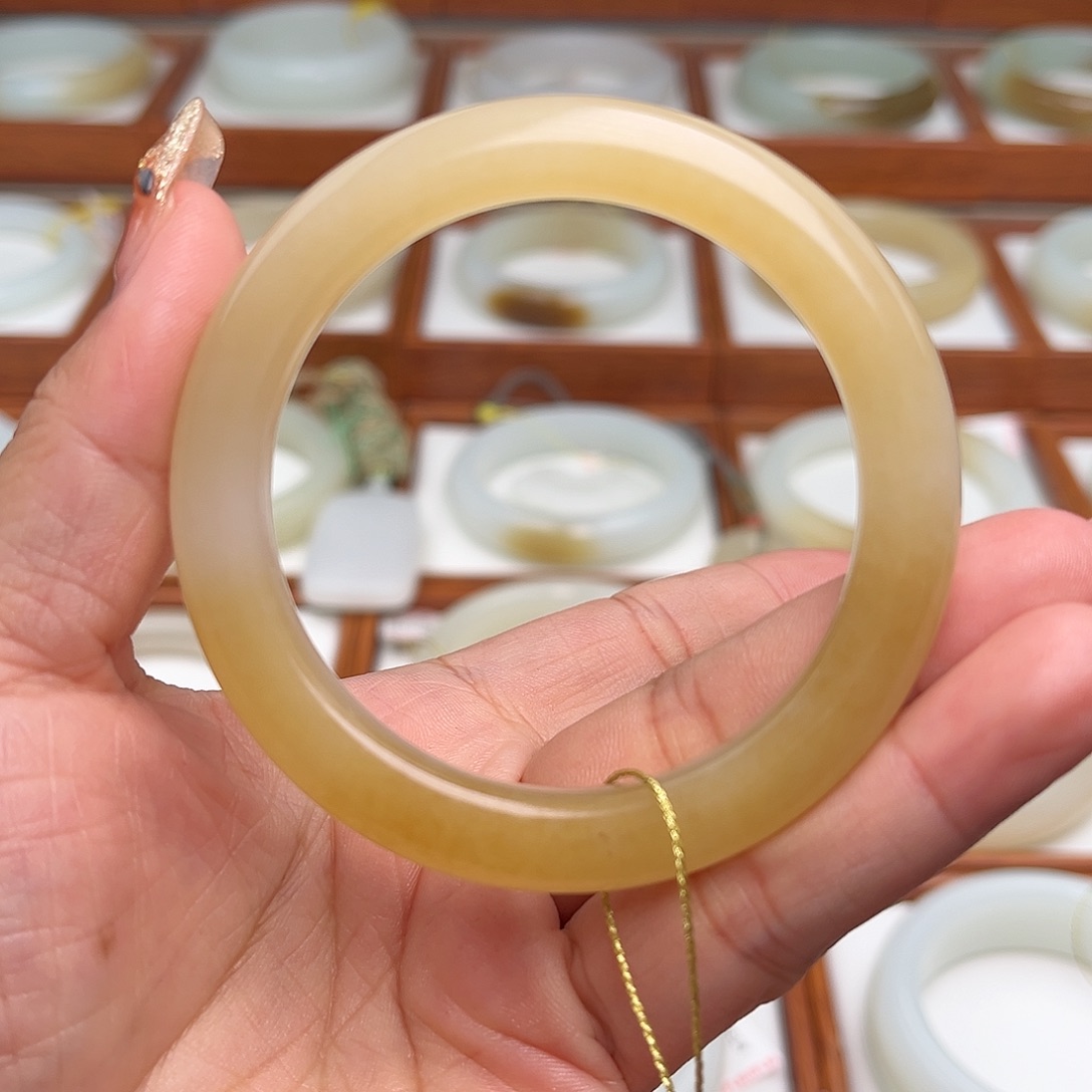 和田玉手镯未镶嵌51.6