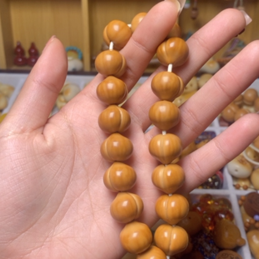 【闪购商品】手串猴头核桃S***姗