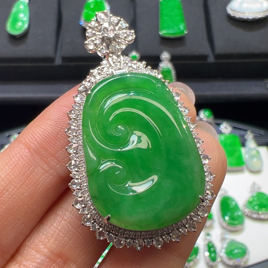 翡翠颈饰18K金镶嵌48小时鉴赏期 超时不退不换