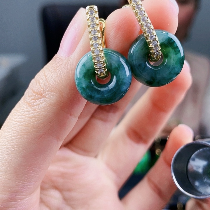 翡翠耳饰未镶嵌饰品