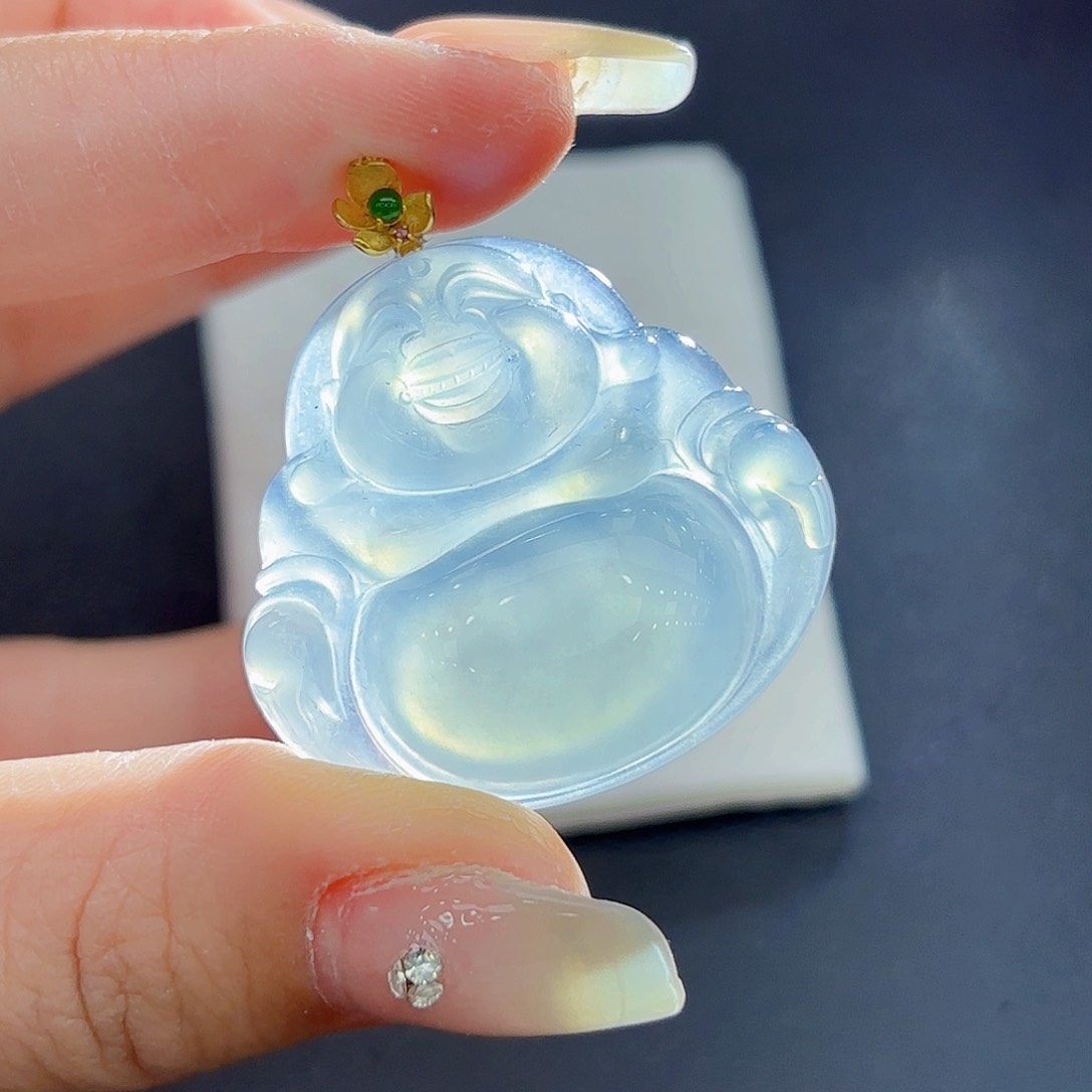 翡翠颈饰18K金镶嵌佛公