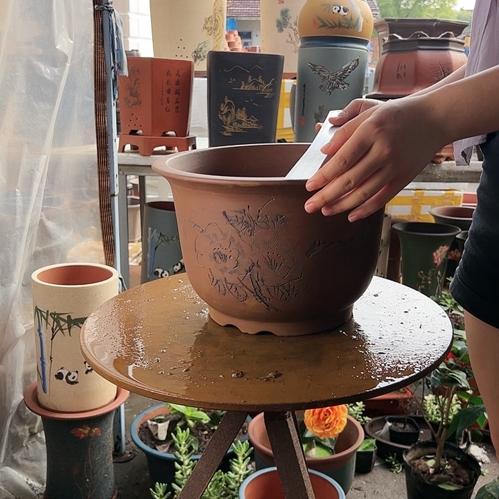 宜兴紫砂30紫气东来花盆