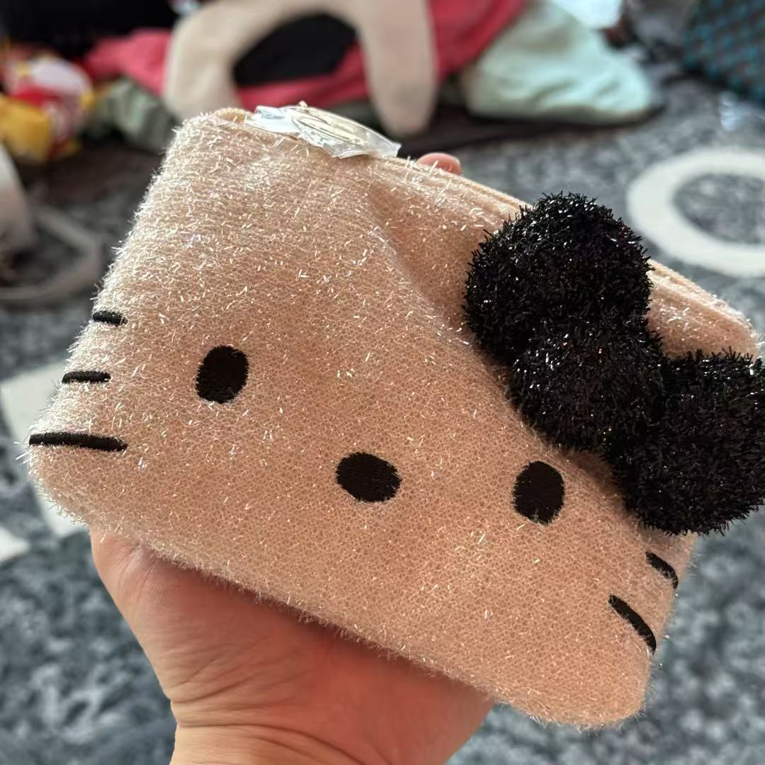 【东京限定】Hello Kitty x OPAQUE.CLIP 黑蝴蝶结Kitty拉链小包