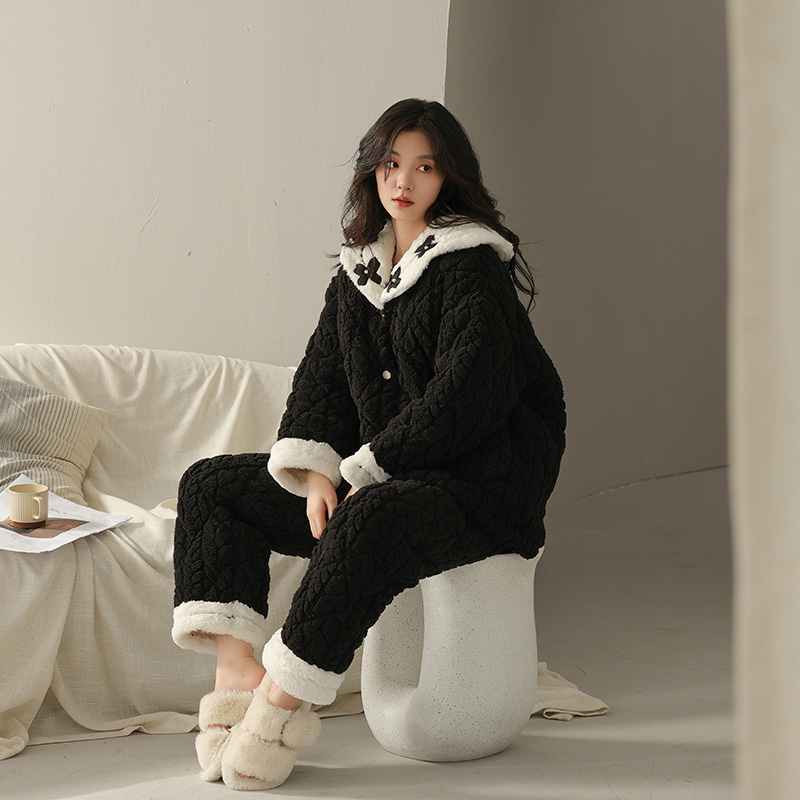 冬季三层夹棉保暖大翻领撞色睡衣女士加绒极简风可外穿家居服套装