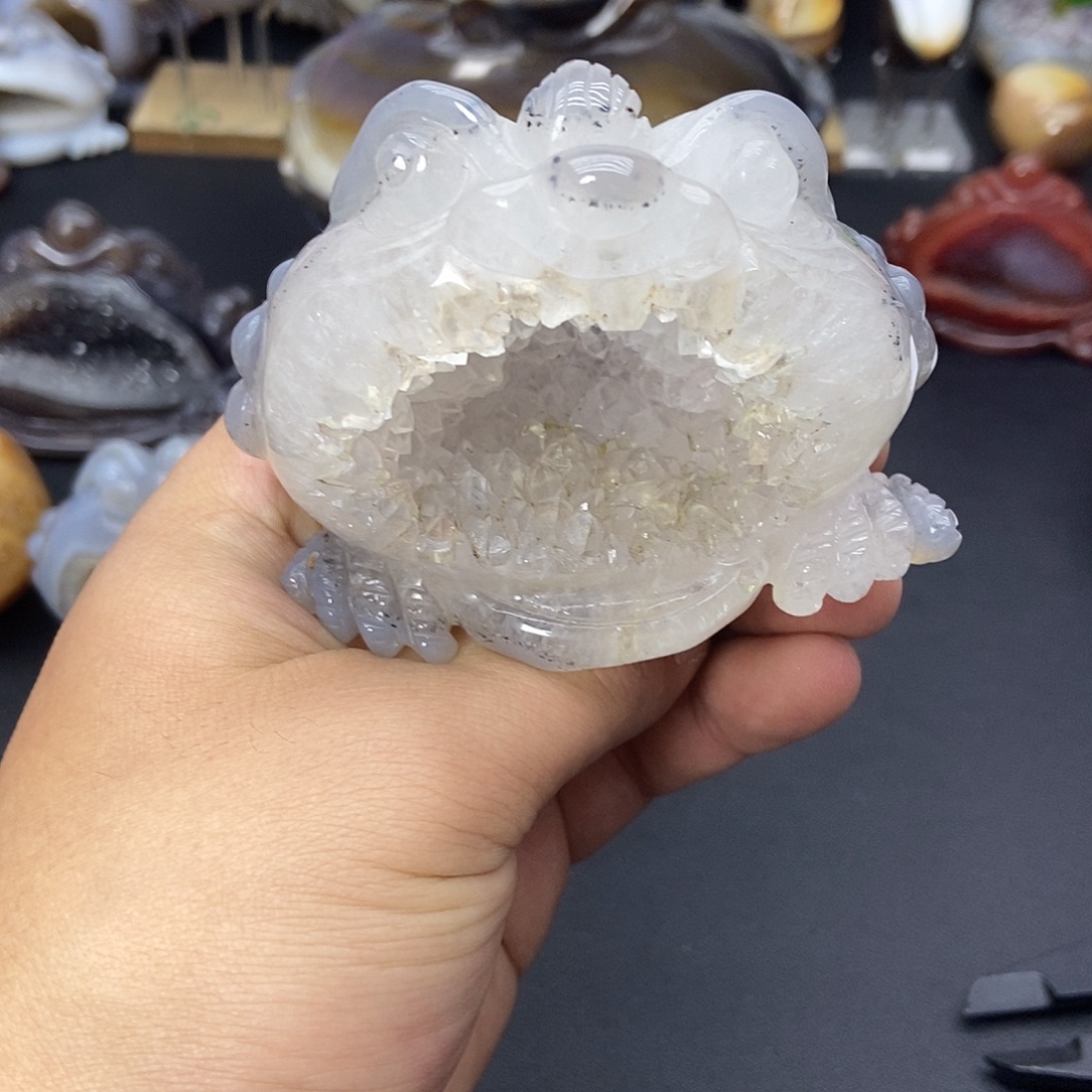 玛瑙/玉髓未镶嵌珠宝奇石