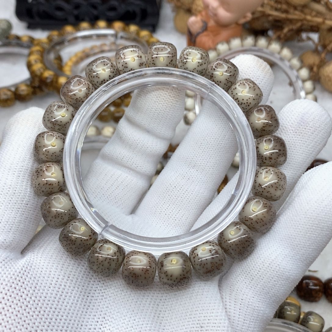 星月菩提吊坠酷**边黑冰糖