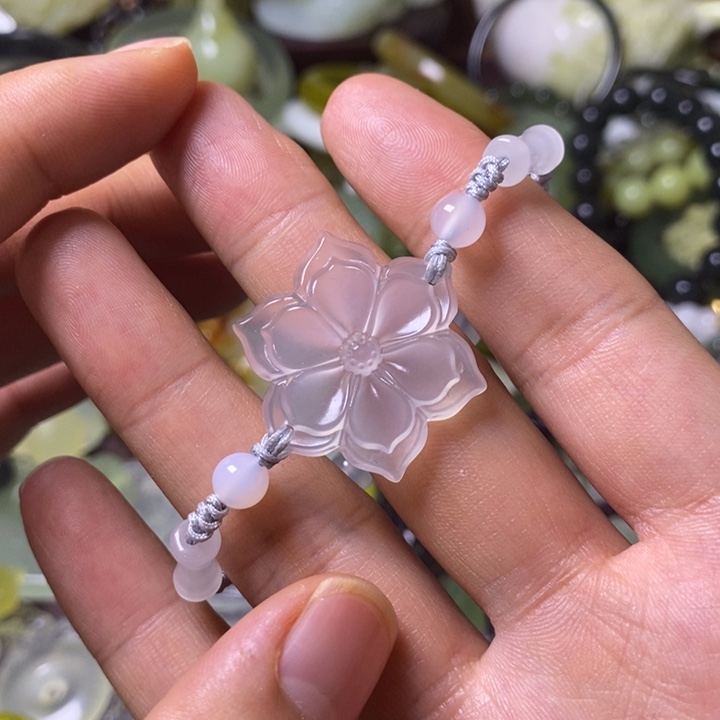 岫玉岫玉颈饰未镶嵌