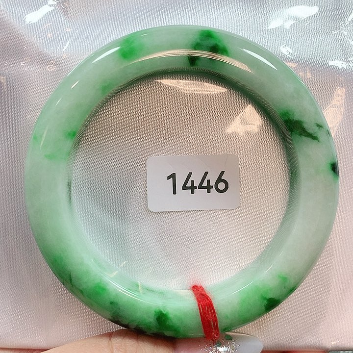 翡翠手镯未镶嵌天然翡翠手镯58