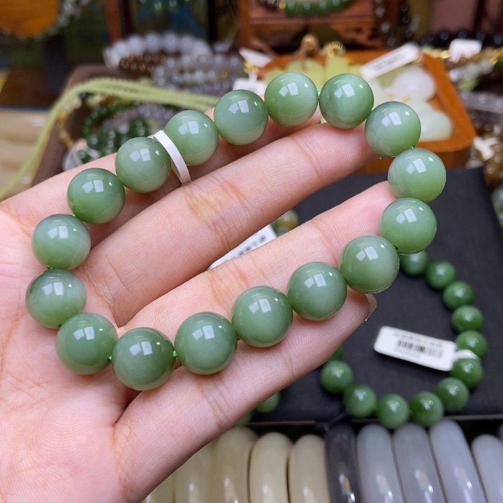 时***姐和田玉未镶嵌颈饰碧玉粉青粉绿猫眼老矿料手串12mm