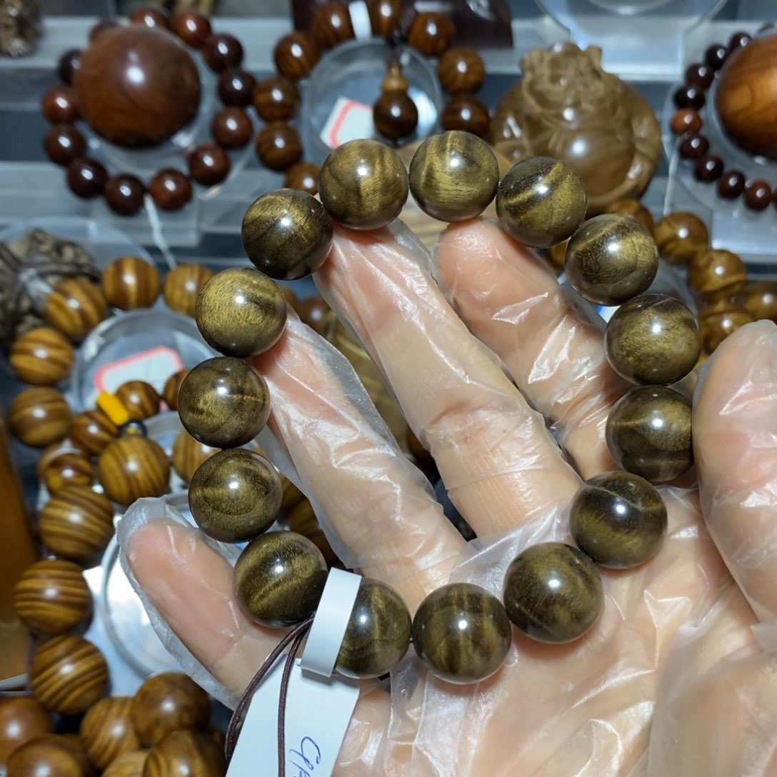 金丝楠叶*零木雕工艺品