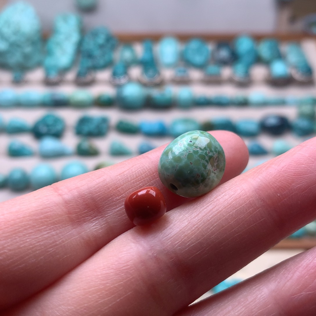 未镶嵌南红玛瑙挂件鲸****?