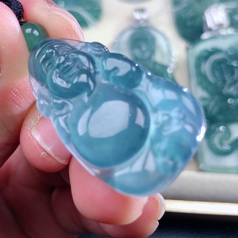 【闪购商品】翡翠颈饰未镶嵌天然翡翠