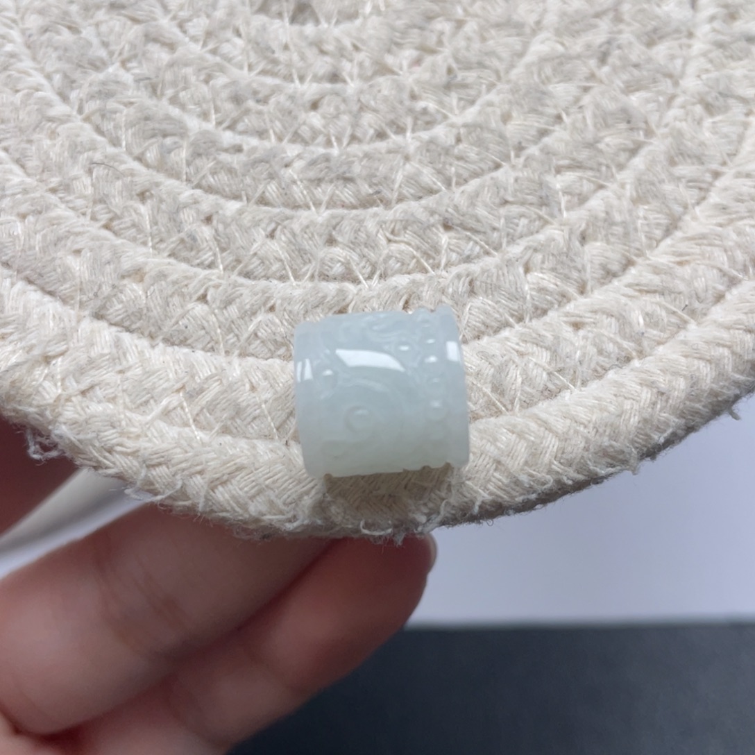 翡翠未镶嵌颈饰天然A货缅甸翡翠