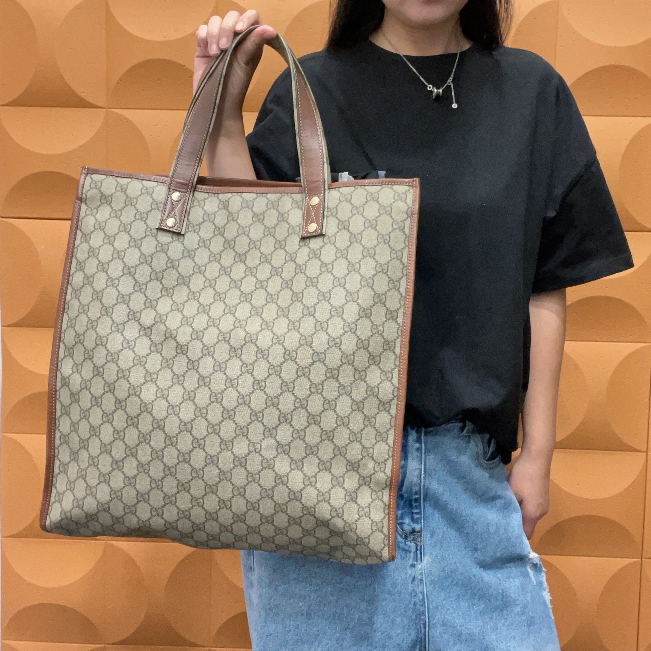 95新 GUCCI/古驰 【胖】 03 0824 灰棕老花单肩斜挎包