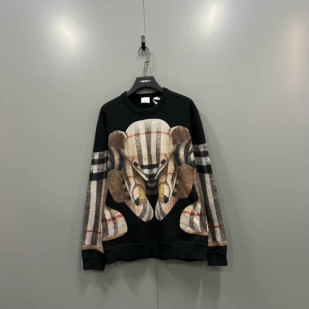 Burberry 巴宝莉 格纹小熊印花卫衣 L码/95新/9800/无配件 b破皮