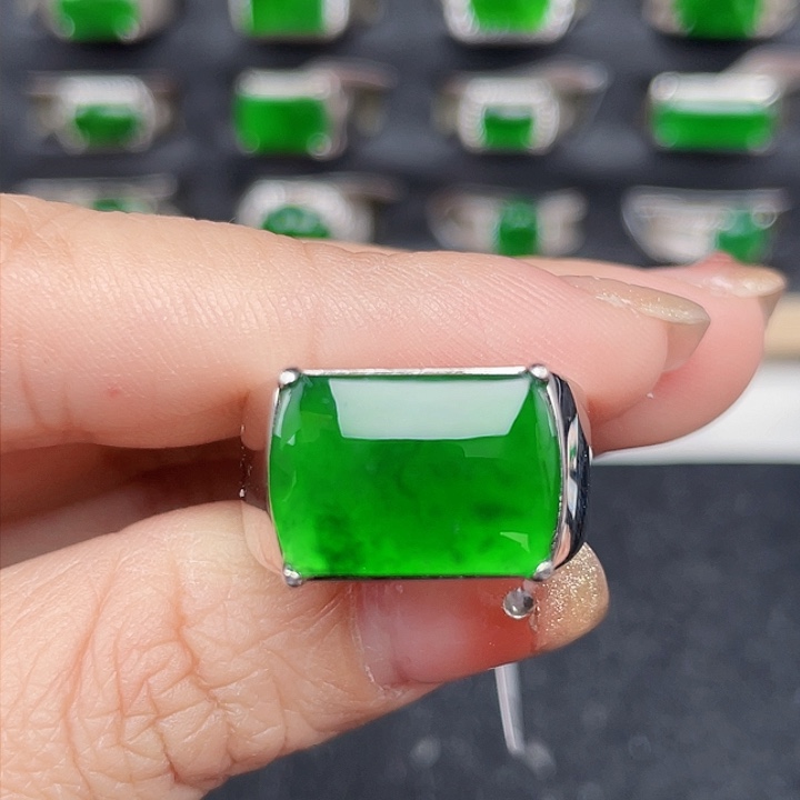 翡翠戒指银S925镶嵌没有运费险编号0018