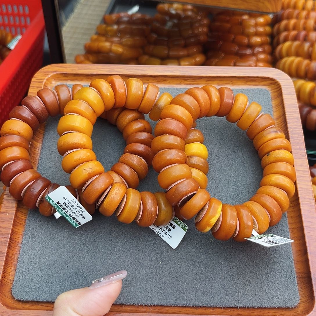 琥珀手链未镶嵌19m m多样性发其一